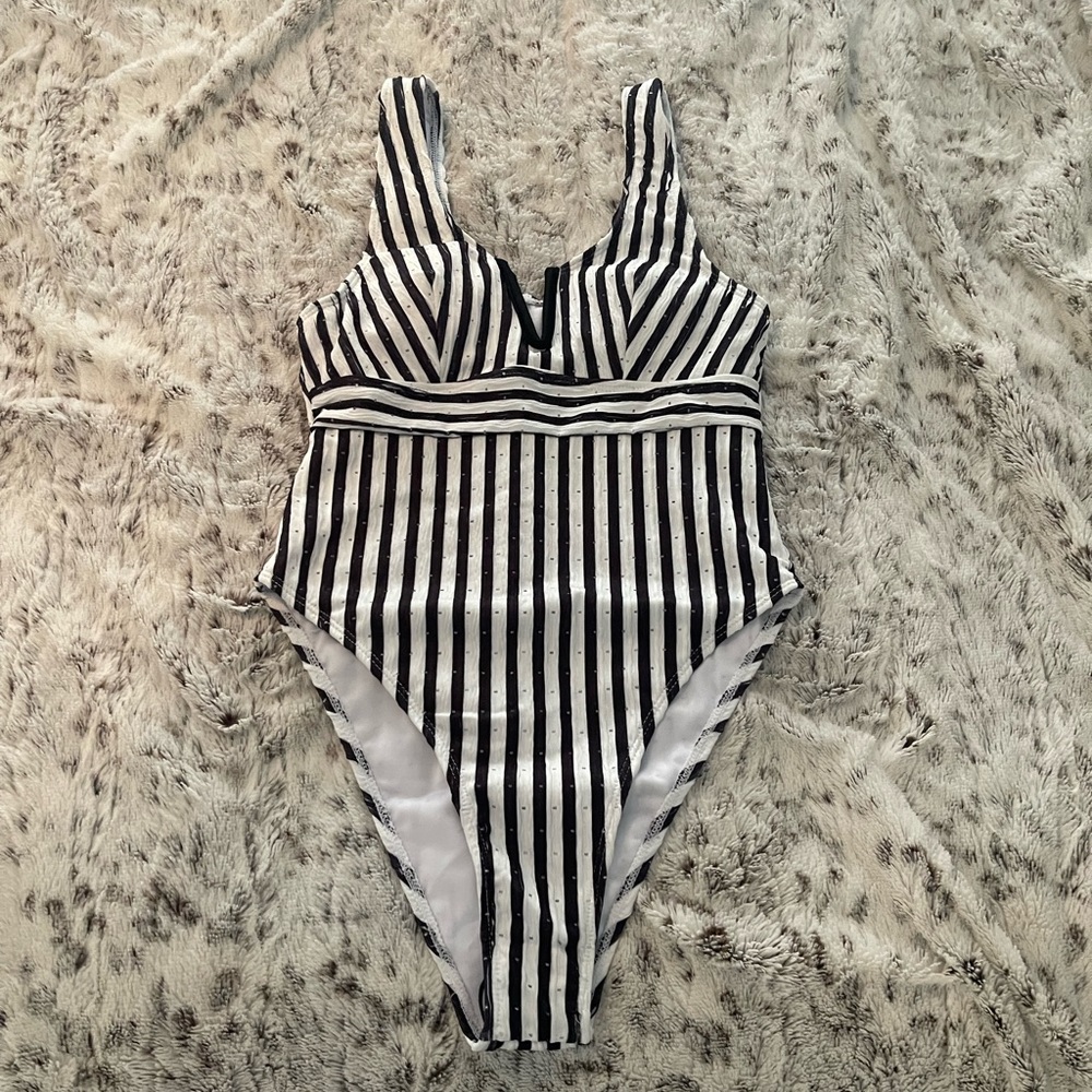 Modest black and white striped one piece high cut